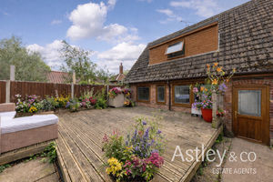 AI Courtyard- click for photo gallery